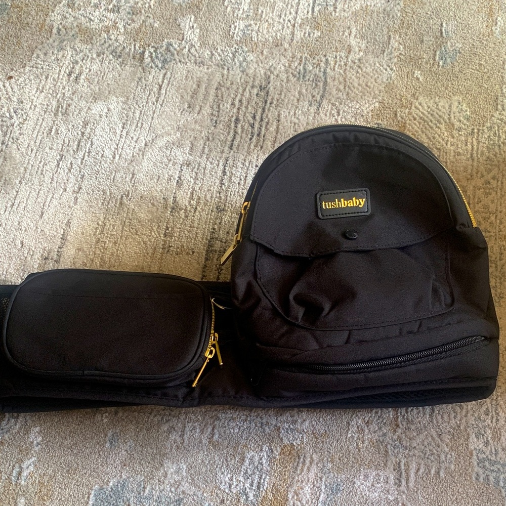 Tushbaby Black Baby Bag